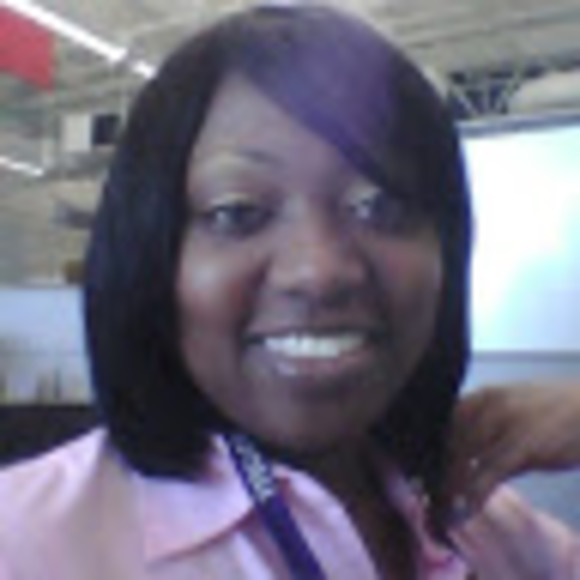 Meet your Posher, Niasha - Picture 1 of 1